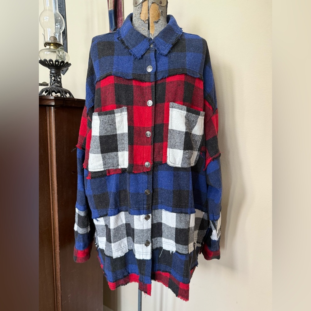 NWOT OLI & HALI Plaid Oversized Patriotic Patch Heavyweight Shacket Jacket